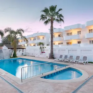 olive-beach-apartamentos.balearic-islands.net/